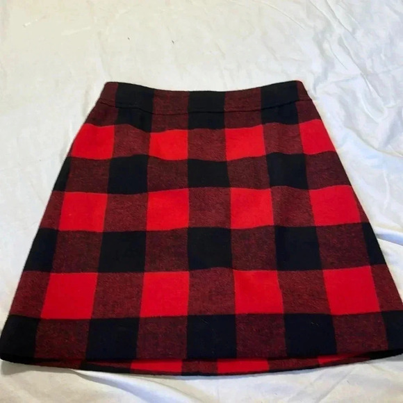 J. Crew Factory Red Buffalo Plaid Mini Skirt  Wool Blend size 2 - Picture 1 of 7